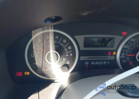 2005 Ford Expedition Eddie Bauer/King Ranch из США, поврежденный, VIN 1FMFU17575LA79531